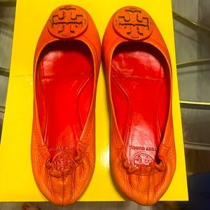 A great shoe Tory Burch red flat